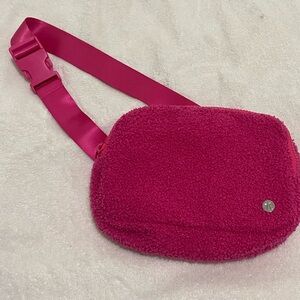 Hot pink crossbody fuzzy bag